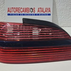 PILOTO TRASERO IZQUIERDO 4 PUERTAS PEUGEOT 406 AÑO 1999-2004
