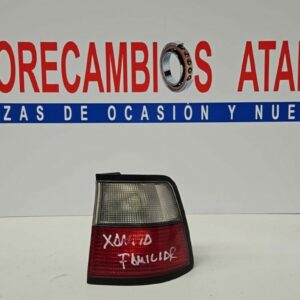 PILOTO EXTERIOR TRASERO DERECHO CITROEN XANTIA AÑO 2000 FAMILIAR