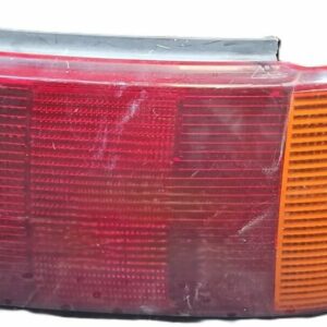 PILOTO TRASERO DERECHO AUDI 80 COUPE AÑO 1988-1991