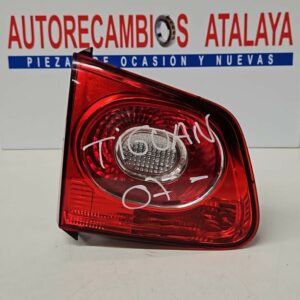 PILOTO INTERIOR TRASERO IZQUIERDO VOLKSWAGEN TIGUAN AÑO 2007