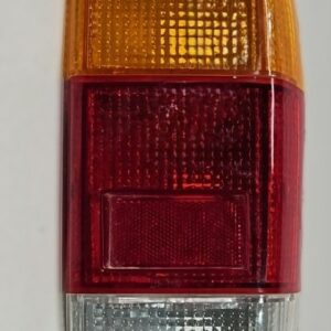 PILOTO TRASERO DERECHO NISSAN VANETTE AĂO 1984-1989