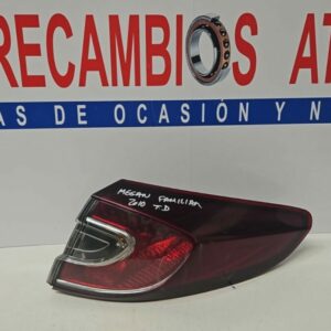 PILOTO EXTERIOR TRASERO DERECHO RENAULT MEGANE III AÑO 2010 FAMILIAR