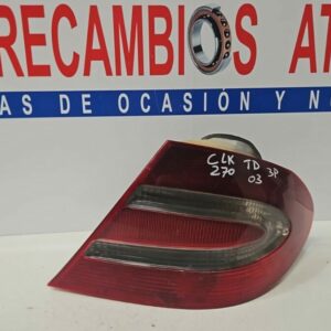 PILOTO TRASERO DERECHO 3 PUERTAS MERCEDES CLK (W209) AÑO 2003