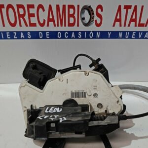 CERRADURA TRASERA DERECHA SEAT LEON AÑO 2017