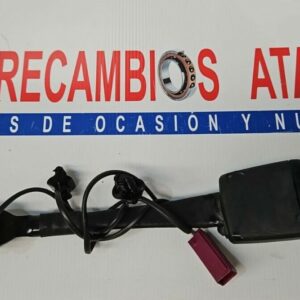 ANCLAJE CINTURON DELANTERO DERECHO FORD FOCUS FAMILIAR AÑO 2020