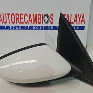 ESPEJO RETROVISOR DERECHO SKODA FABIA AĂO 2015