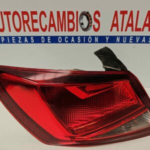 PILOTO EXTERIOR TRASERO IZQUIERDO SEAT LEON AÑO 2020