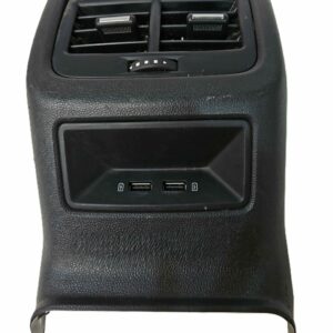 CONSOLA TRASERA CON PUERTOS USB Y REJILLAS AIREADORAS SEAT LEON AÑO 2020